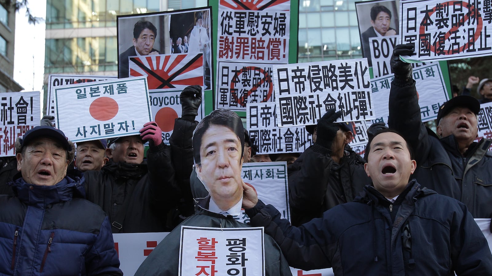 cheats/2014/01/06/china-japan-is-voldemort/140106-yasukuni-japan-china-cheat_s7g2mv