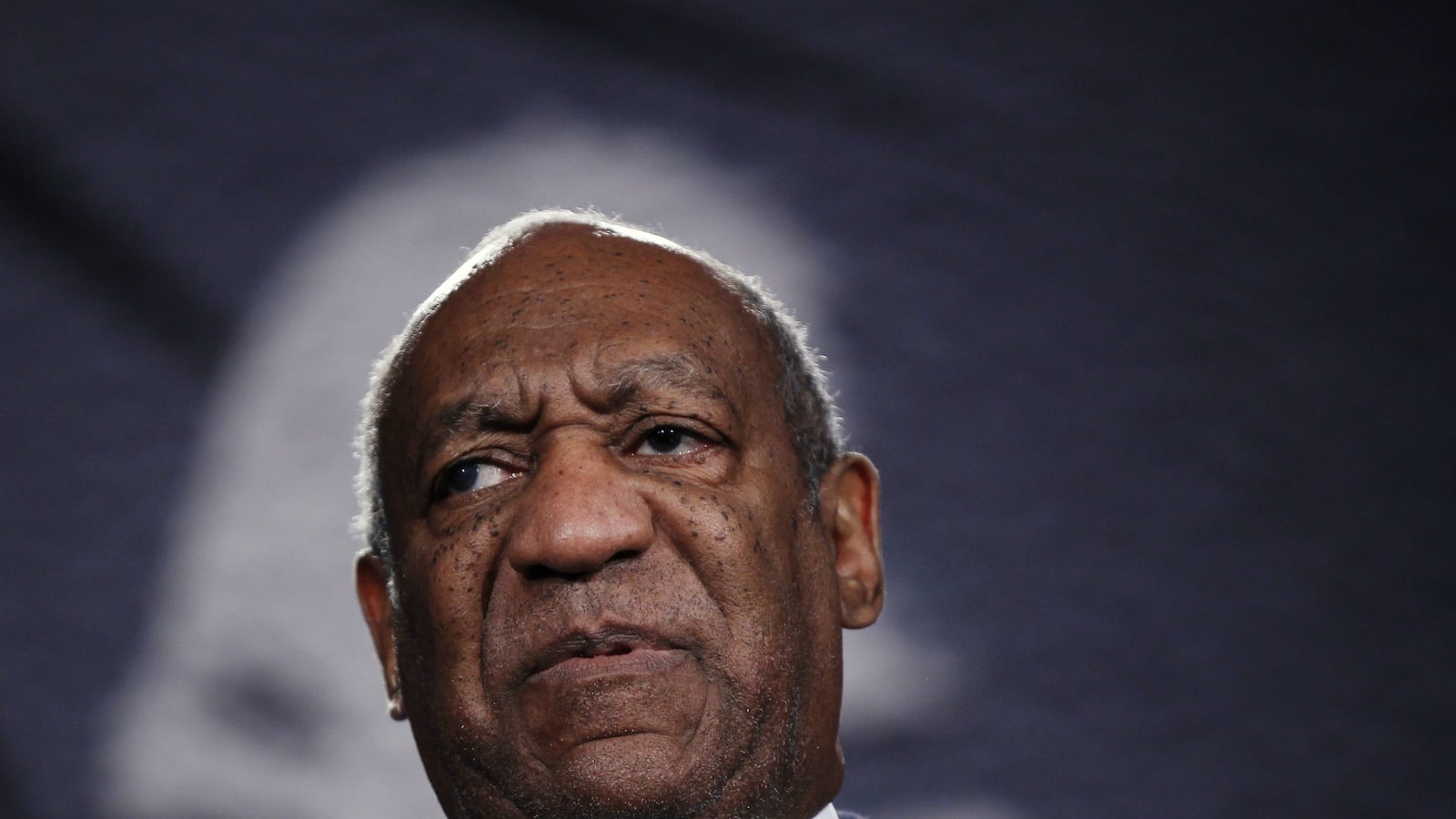 articles/2014/11/18/the-bill-cosby-controversy-stages-of-grief/141116-cosby-cheat_t6qvhp