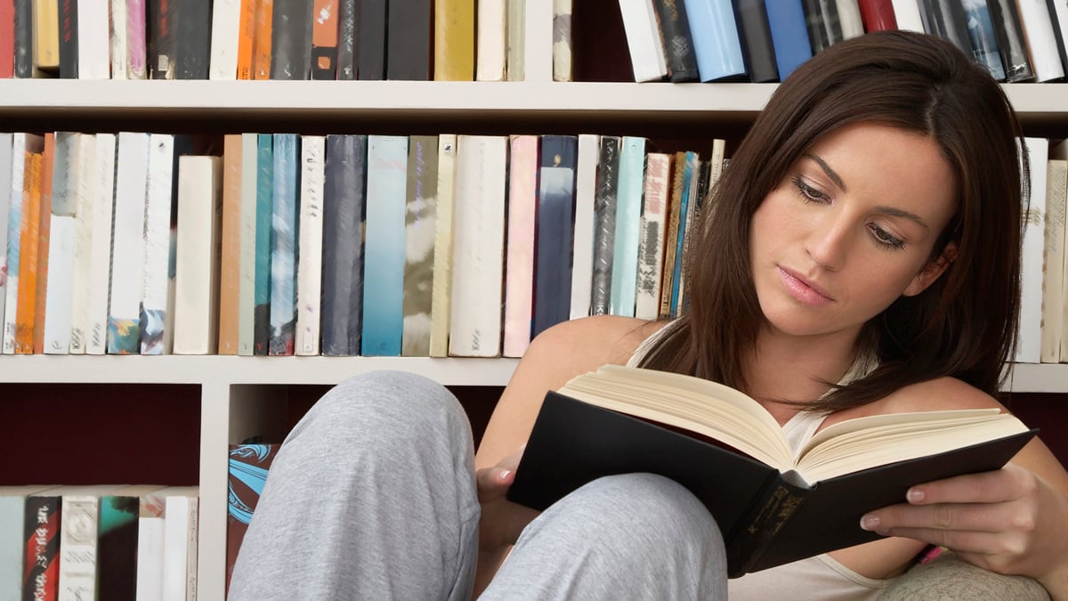 articles/2011/09/02/this-week-s-must-reads-september-2-2011/hot-reads-110902_pie36v