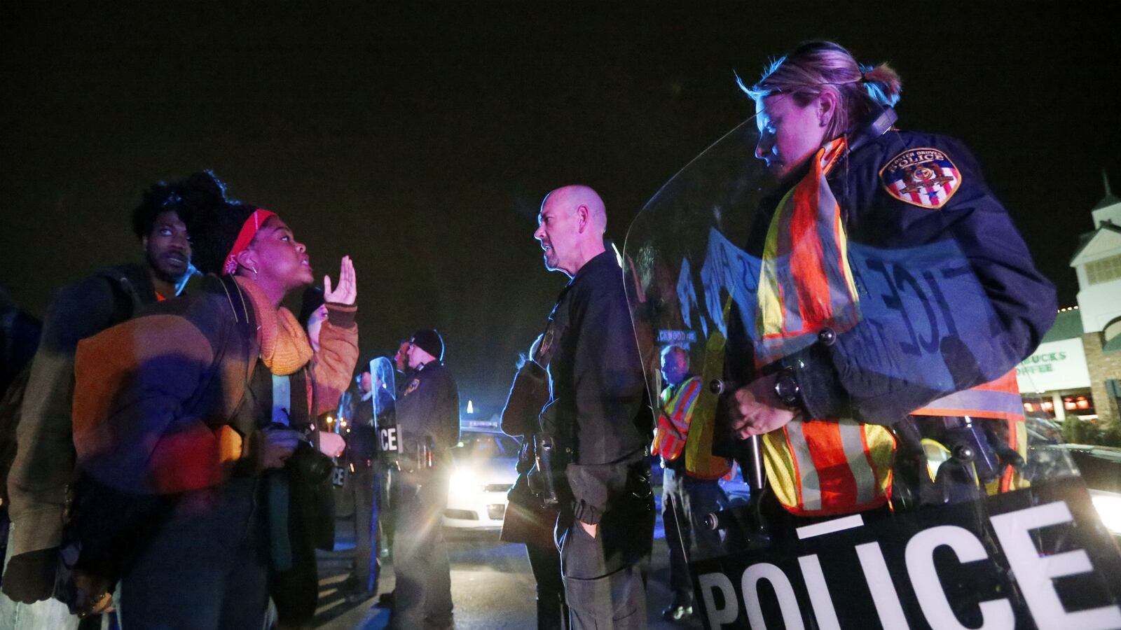 cheats/2014/12/02/cops-investigate-michael-brown-s-stepdad/141202-ferguson-cheat_j8nl1t