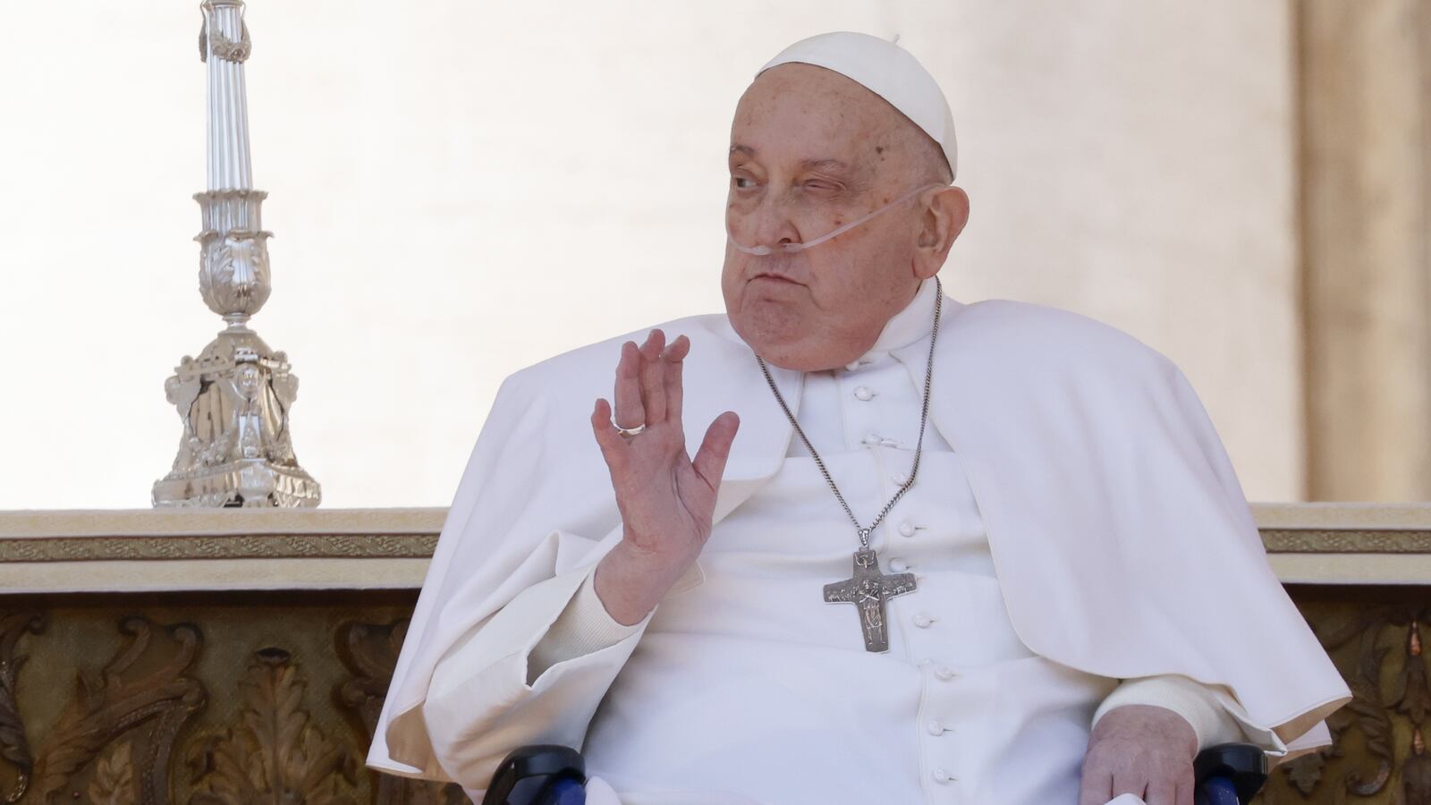VATICAN CITY, VATICAN - APRIL 06: Pope Francis delivers his blessing as he appears to the faithful at the end of a Mass celebrated by Monsignor Rino Fisichella (not pictured) on the occasion of the Jubilee of Sick in St. Peter's Square at the Vatican, on April 06, 2025. (Photo by Riccardo De Luca/Anadolu via Getty Images)