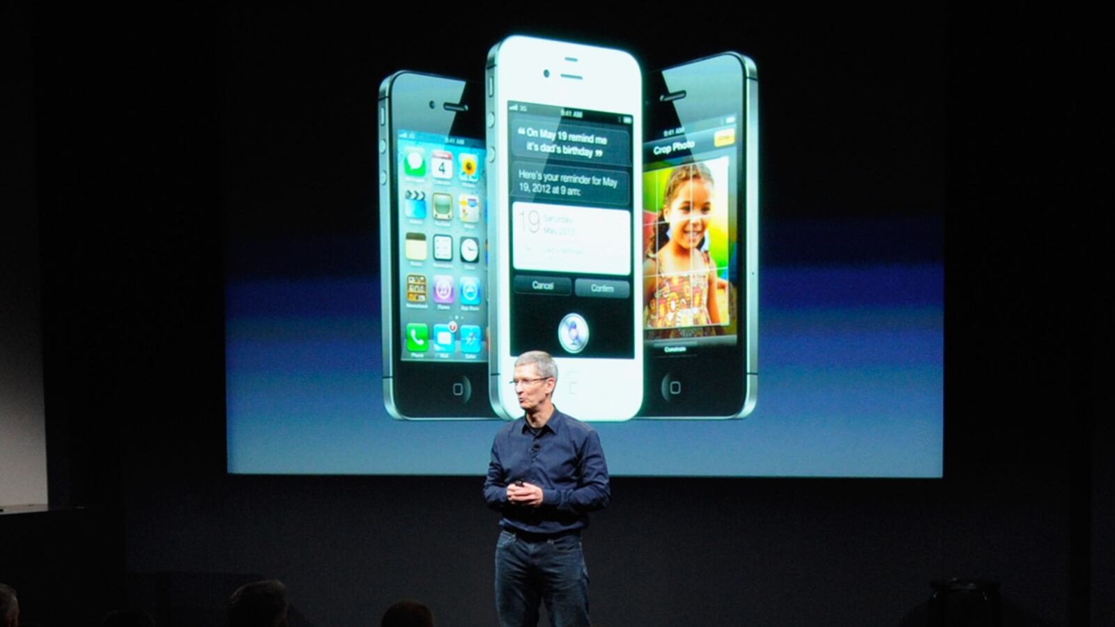 cheats/2011/10/09/iphone-4s-preorders-sold-out/iphone-4s-sold-out-cs_vxc71z