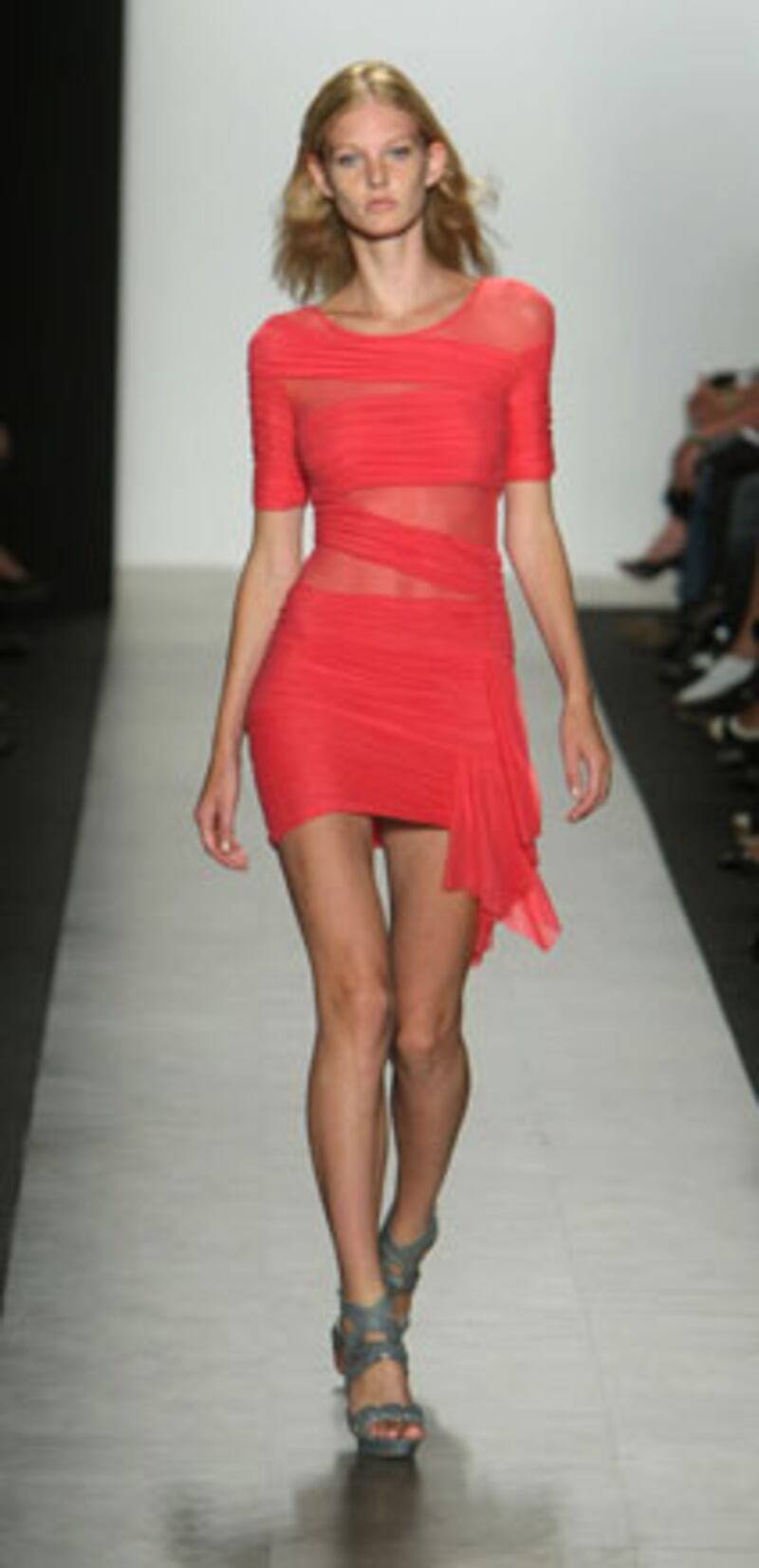 galleries/2009/09/10/ny-fashion-week-day-1/fashion-runway-highlights-1_sgwini