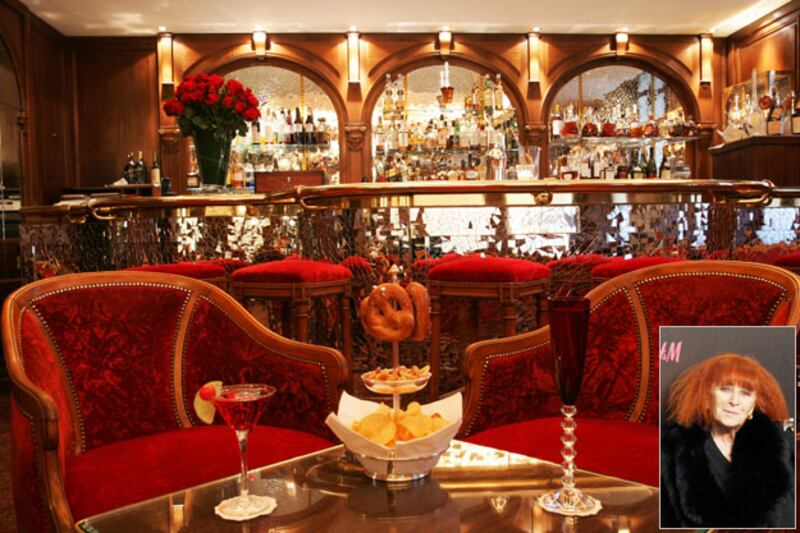 galleries/2010/02/02/designer-hotels/designer-hotels---rykiel-hotel-de-crillon_i1re8e