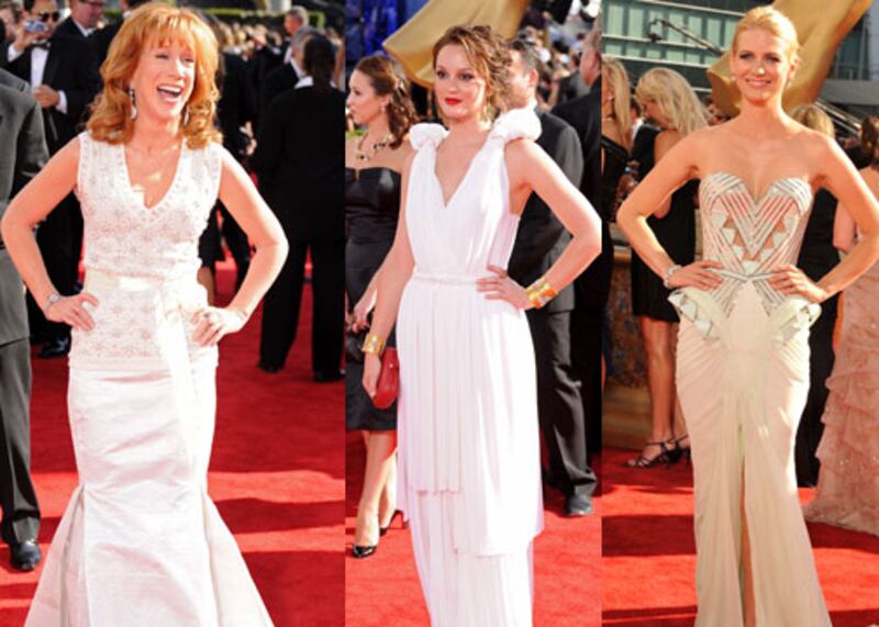 galleries/2009/09/20/best-of-the-2009-emmys/sicha-emmys-white-hot_wauwje