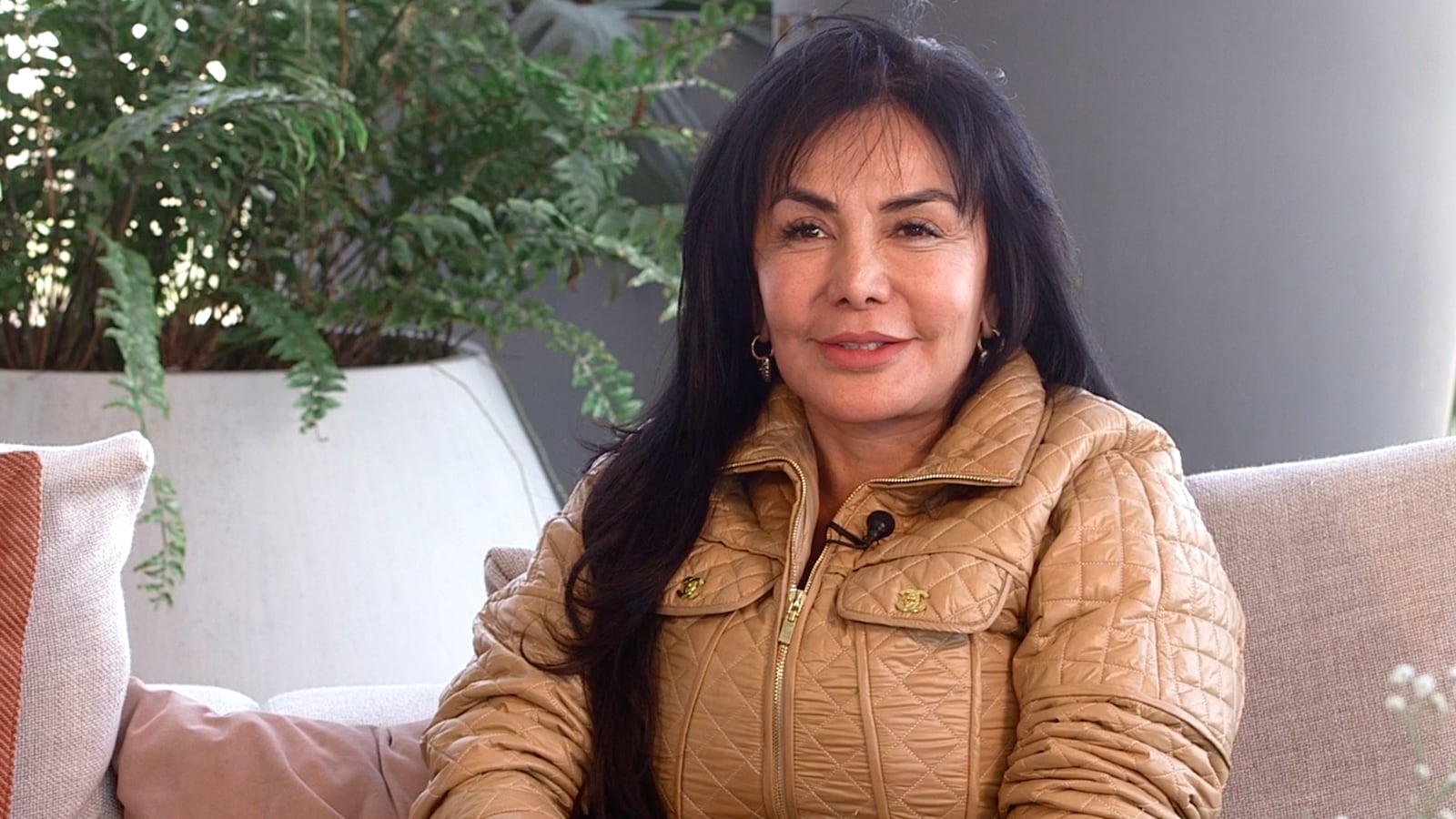 230220-sandra-beltran-tease_paasdn