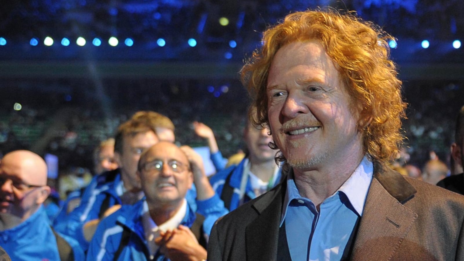 articles/2014/11/10/mick-hucknall-admits-yes-i-probably-have-slept-with-over-1-000-women/mick1000_usyiko