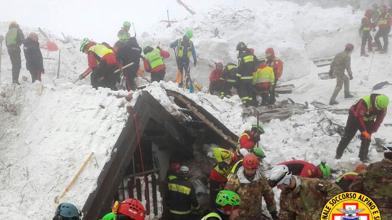 cheats/2017/01/24/italian-avalanche-kills-14-more-missing/170124-italy-avalanche-cheat_wkjzqi