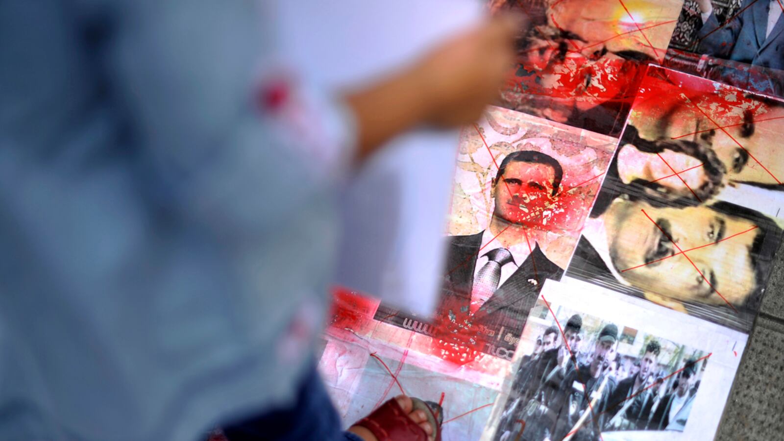 articles/2011/08/24/syria-protests-why-has-it-taken-a-massacre-for-us-to-denounce-assad/assad-unsturdy-house-keyes_invtox