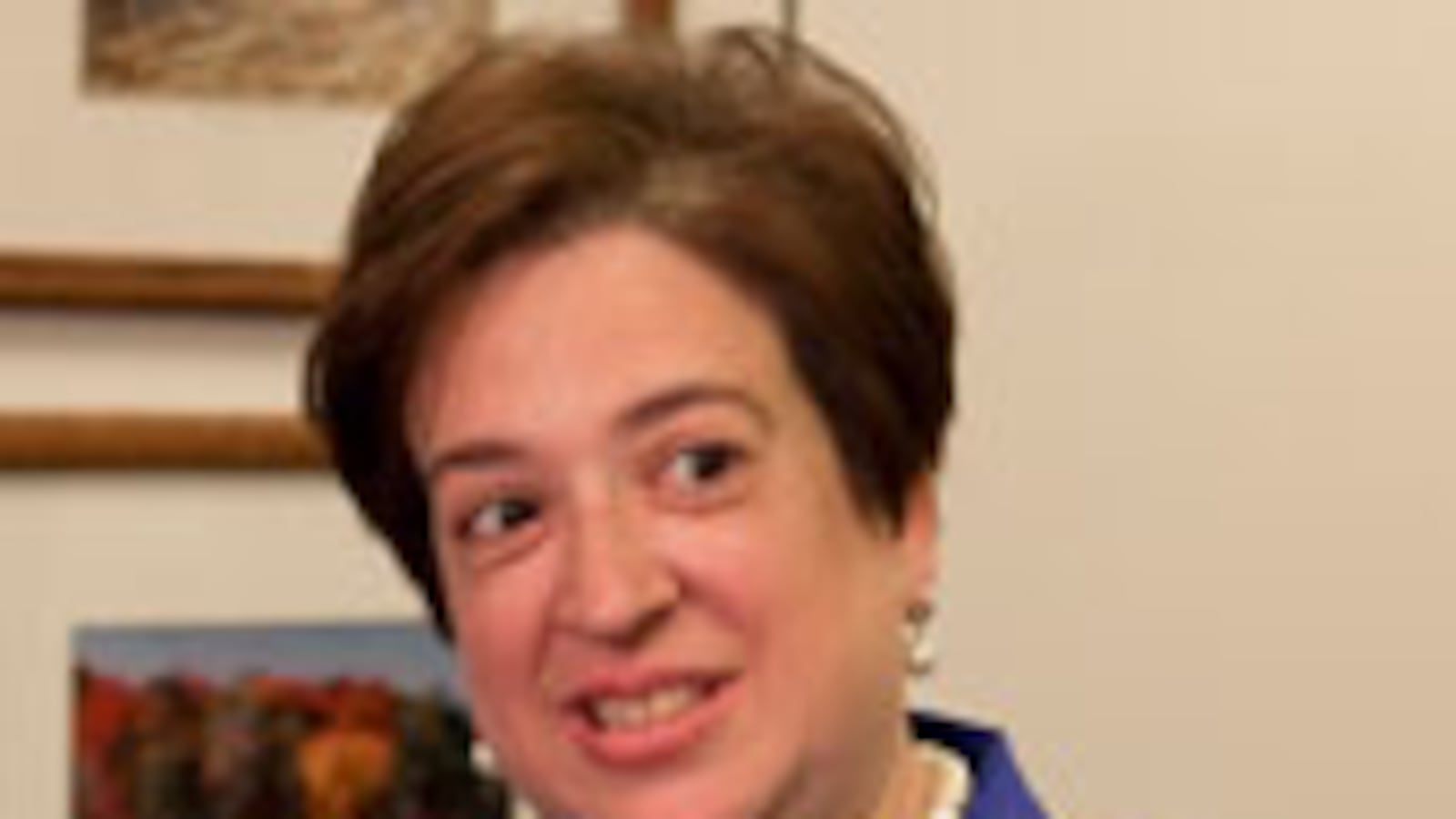 articles/2010/06/26/elena-kagans-looks-and-why-they-matter/rohde-beauty-and-kagan_109850_bqf6po