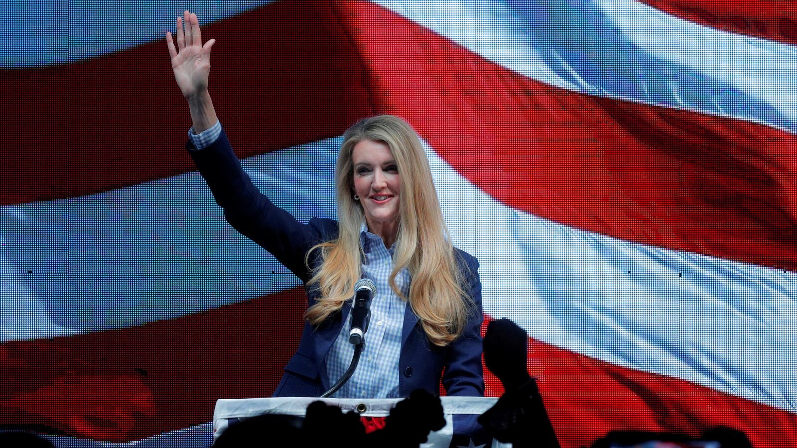 2021-01-06T055239Z_191767190_RC252L9G5UIF_RTRMADP_3_USA-ELECTION-GEORGIA_h4orsq