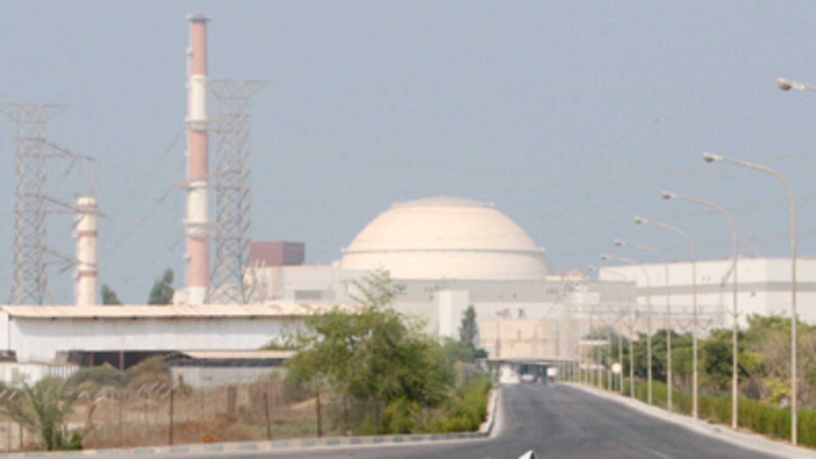 cheats/2010/10/26/iran-begins-loading-fuel-into-reactor/iran-nuclear-2_fs1rgx