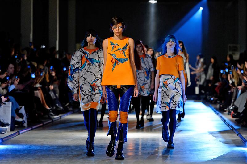 galleries/2014/02/17/the-best-of-london-fashion-week-fall-winter-2014/140218-london-fashion-update-1_vwjqay