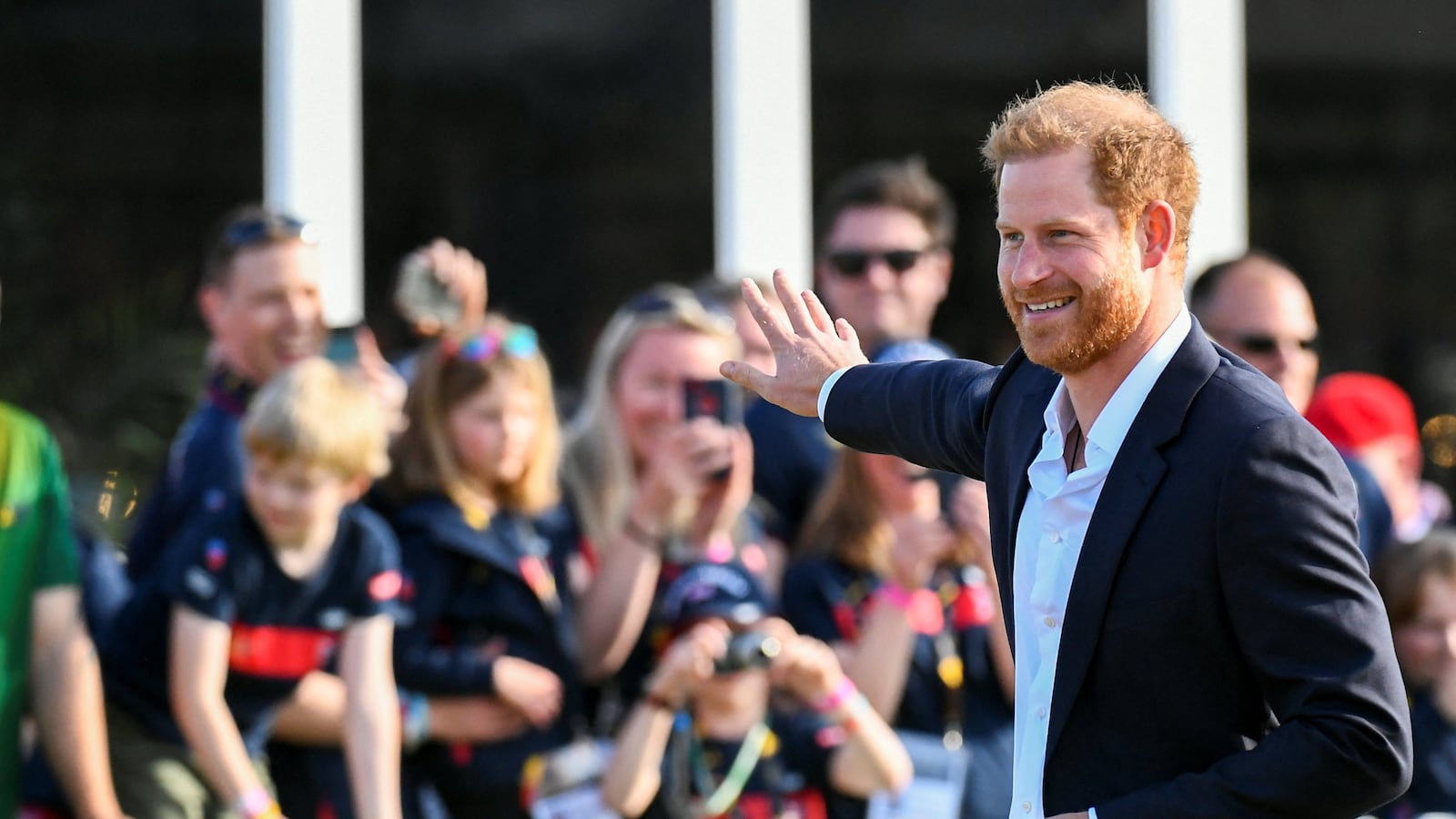 2022-04-15T160521Z_1886756170_RC2RNT9V7S2F_RTRMADP_3_BRITAIN-ROYALS-INVICTUS_y4rl6s