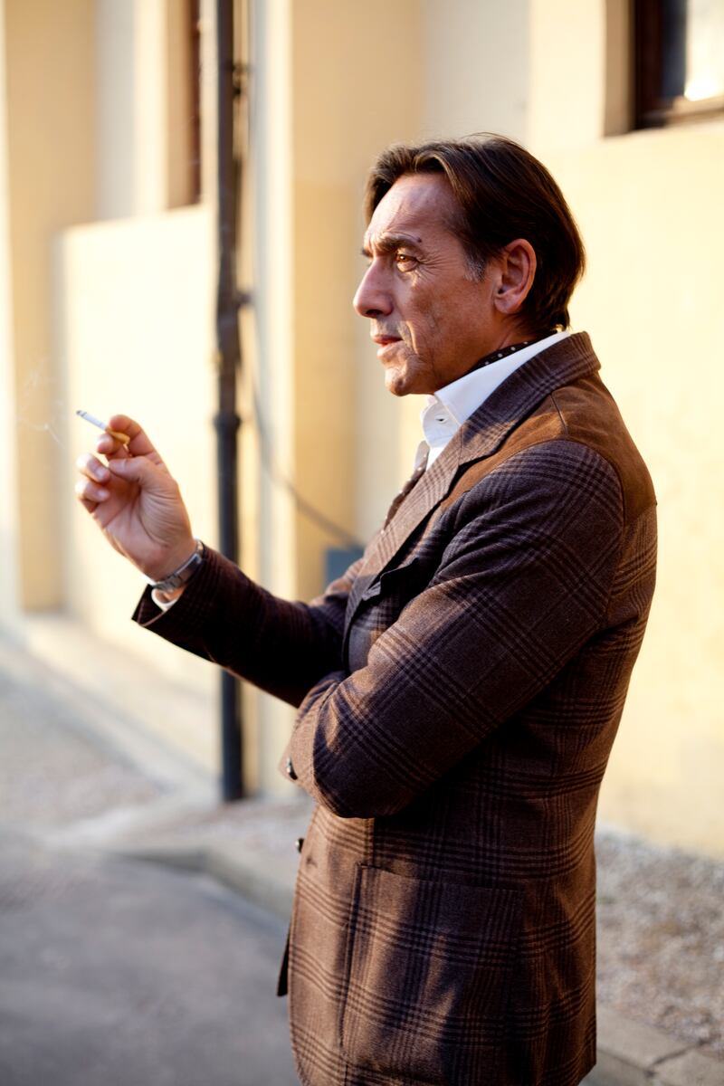 galleries/2012/11/06/f-yeah-menswear-blog-becomes-a-book-by-kevin-burrows-and-lawrence-schlossman-photos/FYMW_Image_149_jvuely