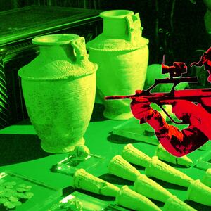 articles/2015/09/30/isis-raid-netted-stolen-treasure-trove-of-ancient-artifacts/150929-dickey-abu-sayyaf-tease_rzqjij