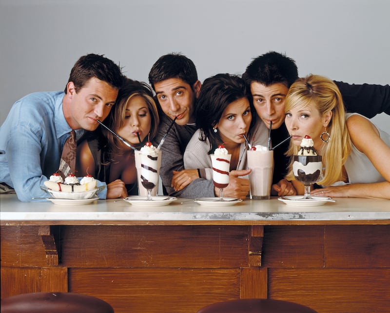 The cast of "Friends": Matthew Perry, Jennifer Aniston, David Schwimmer, Courteney Cox, Matt LeBlanc, and Lisa Kudrow.