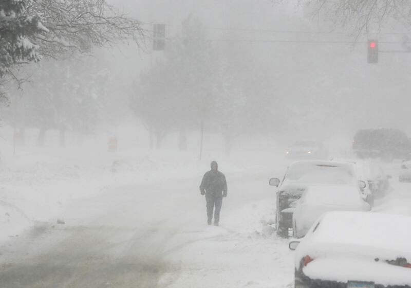 galleries/2010/12/27/snowiest-cities/snowiest-cities---cheyenne_fcgcza