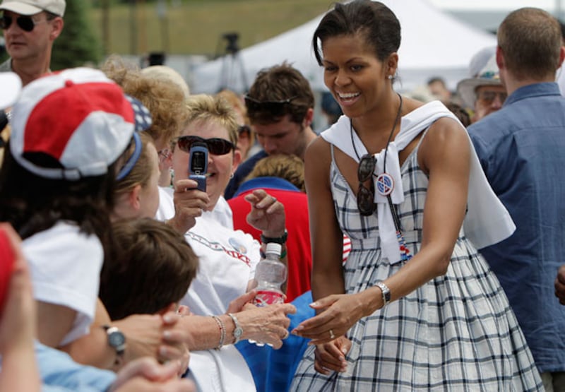 galleries/2008/11/05/first-lady-of-fashion/michelle-obama-fashion-2_ljnqtl