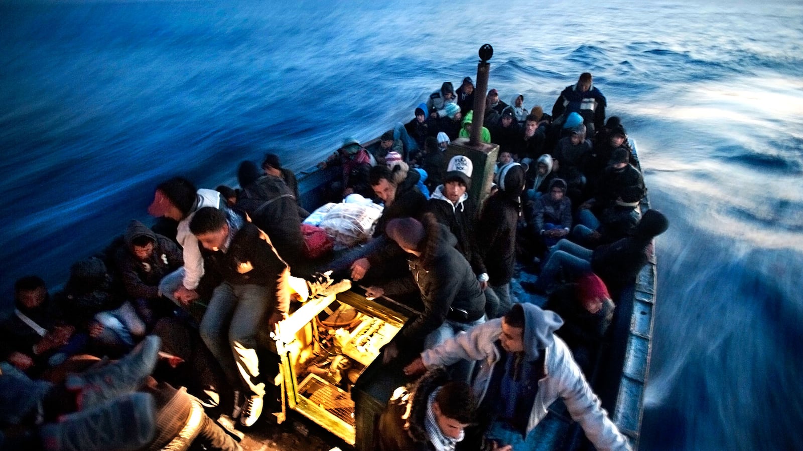 articles/2014/11/01/britain-s-let-em-all-die-law/141031-hines-refugees-tease_yae6vk