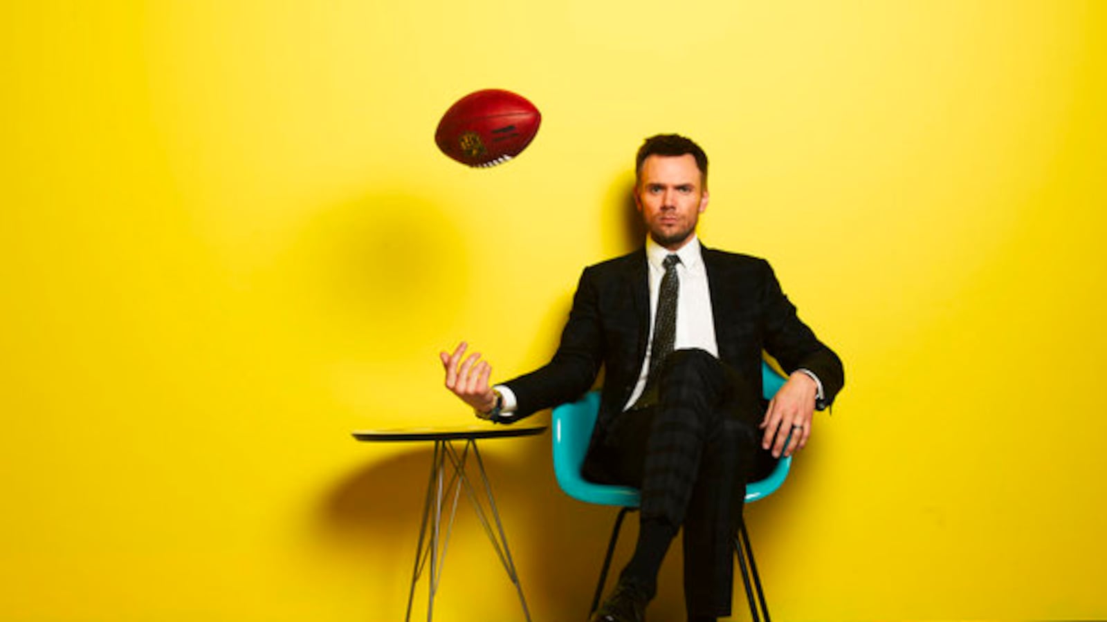 articles/2013/02/08/behind-the-scenes-at-the-soup-joel-mchale-brian-williams-more/130207-the-soup-backstage-fallon-tease_duifnn