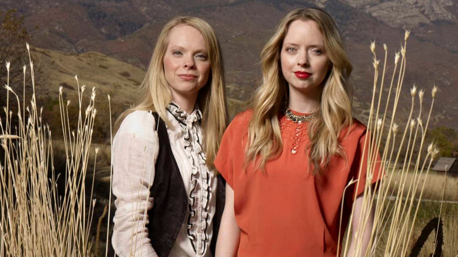 articles/2011/11/28/the-5-browns-speak-out-about-their-sex-abuse-ordeal-exclusive/brown-sisters-pelisek-tease_nncalb