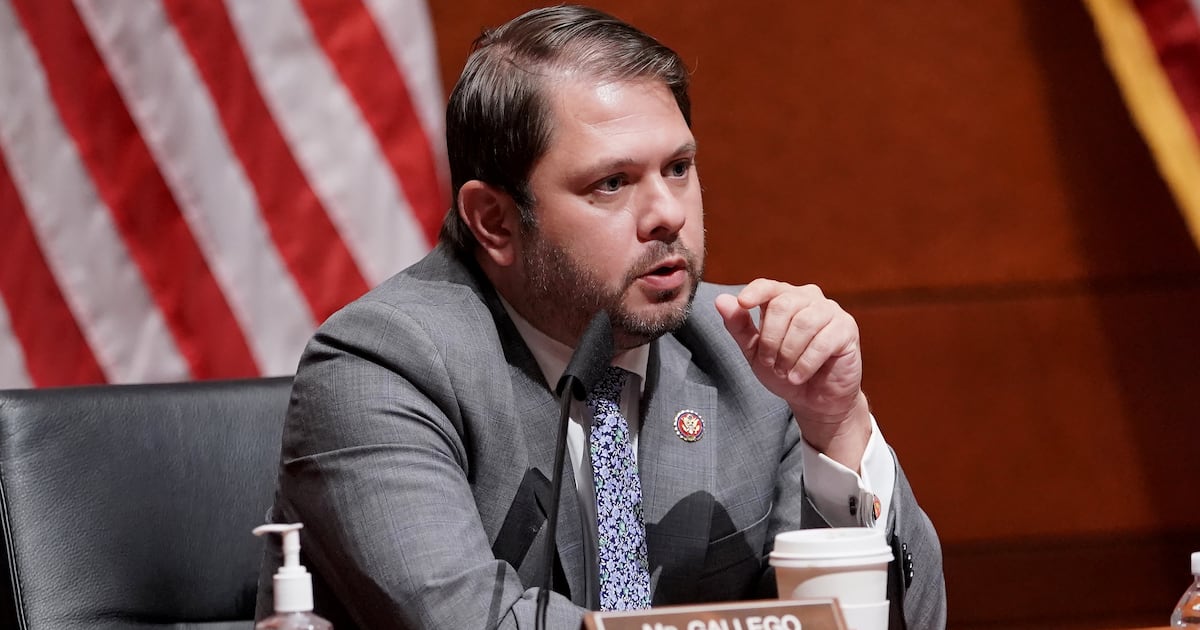 Senator Used Campaign Funds for Lavish Spending Spree