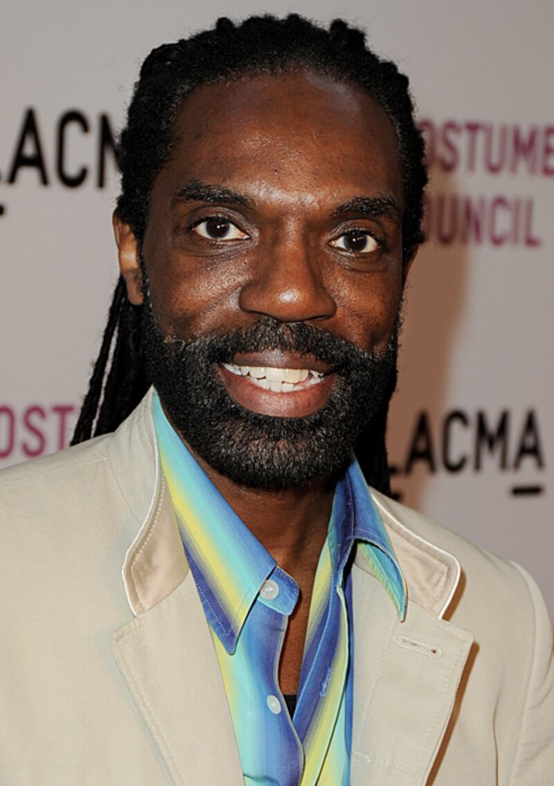 galleries/2010/09/14/the-curse-of-halston/halston-house---hall_fqdpau