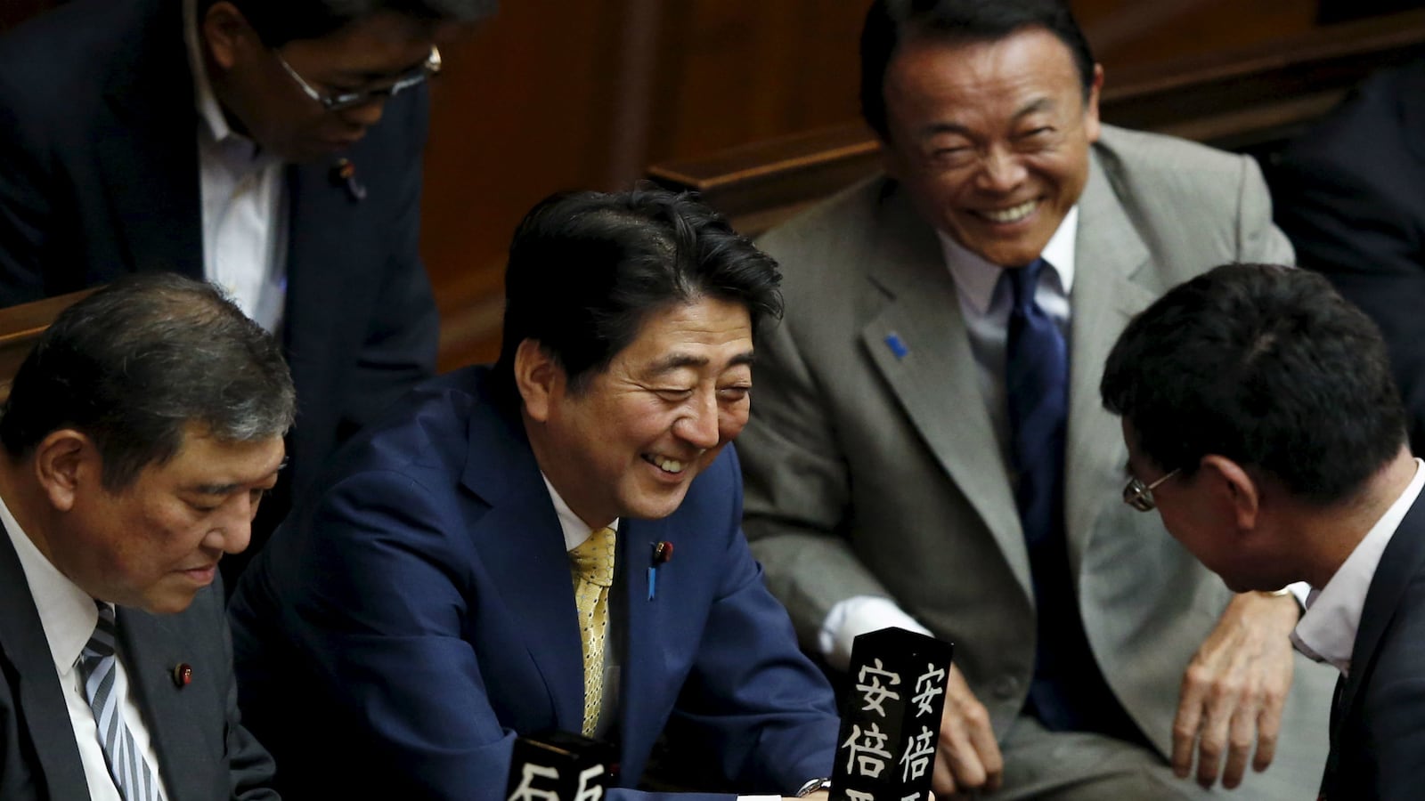 cheats/2015/07/16/japan-lawmakers-back-expanding-military/150716-japan-lower-house-security-bill-cheat_gem57v