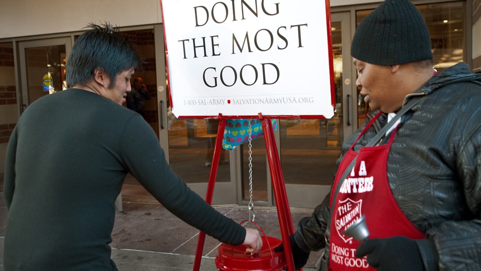 cheats/2011/12/24/calif-salvation-army-tin-nets-10k-check/salvation-army-cheat_gqdz6m