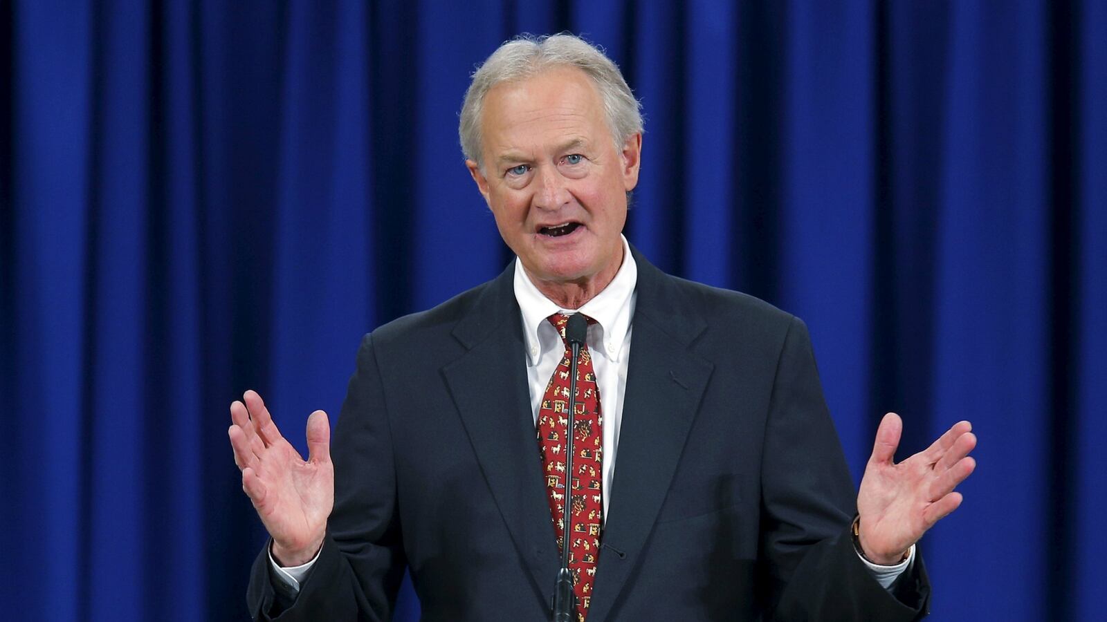 cheats/2015/10/23/lincoln-chafee-drops-out-of-race/151022-chafee-cheat_iv5s6u