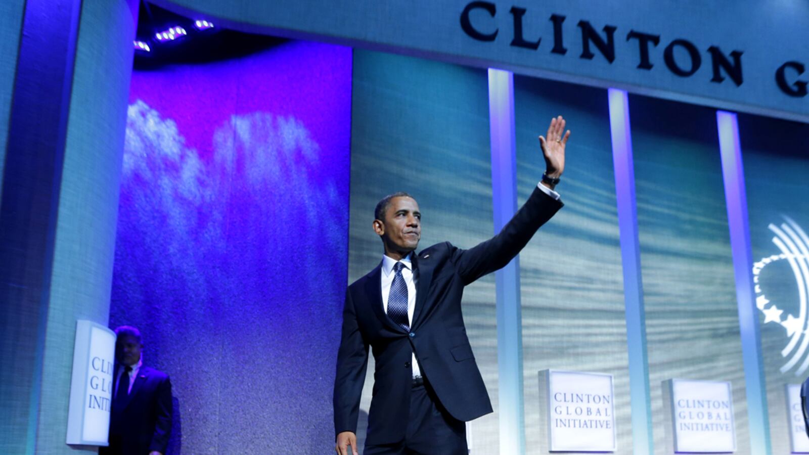 articles/2012/09/25/obama-headlines-clinton-summit-says-nonobjectionable-things/obama-cgi-deluca_nig3hr