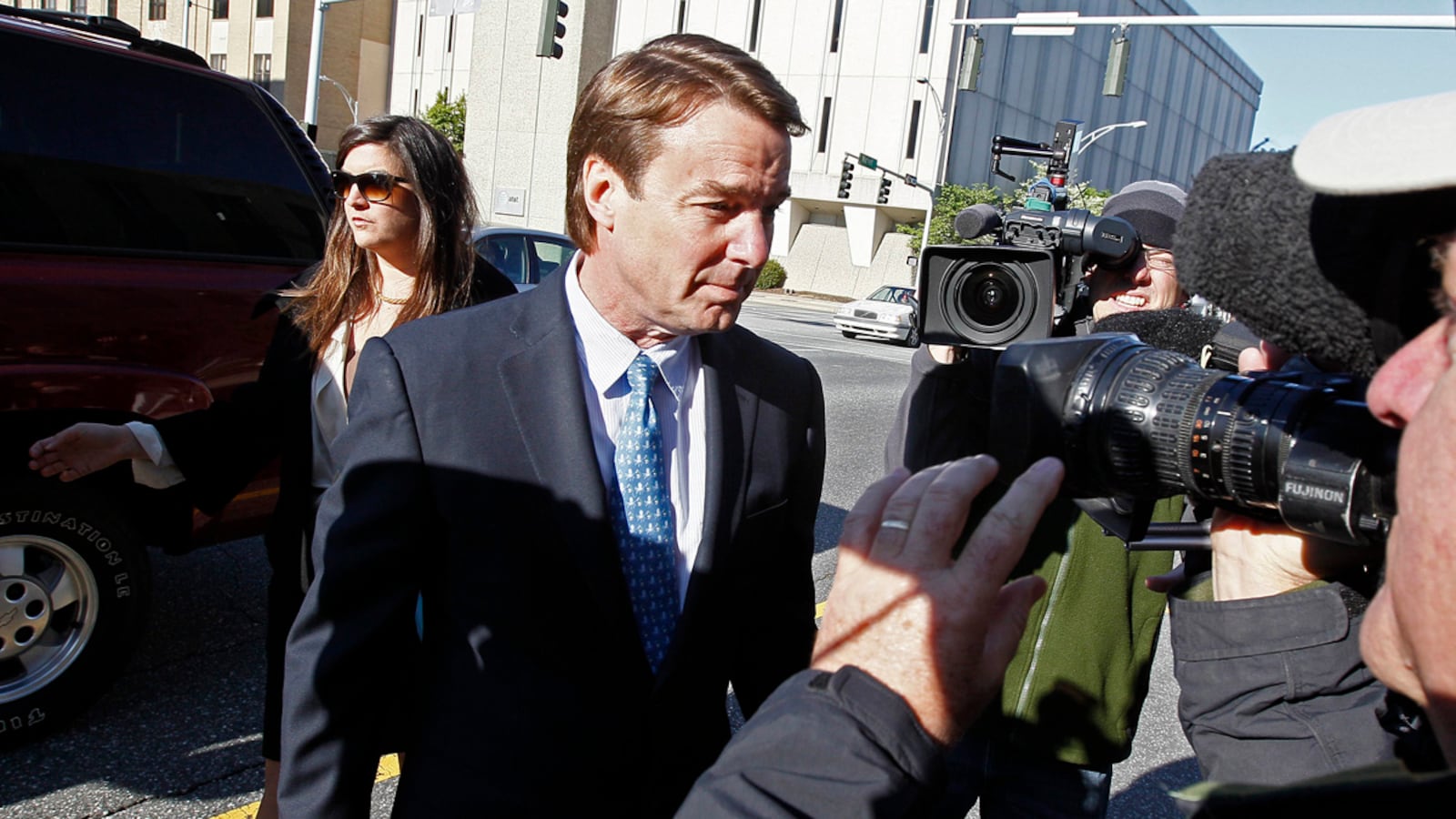 articles/2012/04/20/john-edwards-heads-to-court/john-edwards-trial-dimond_ls0or0