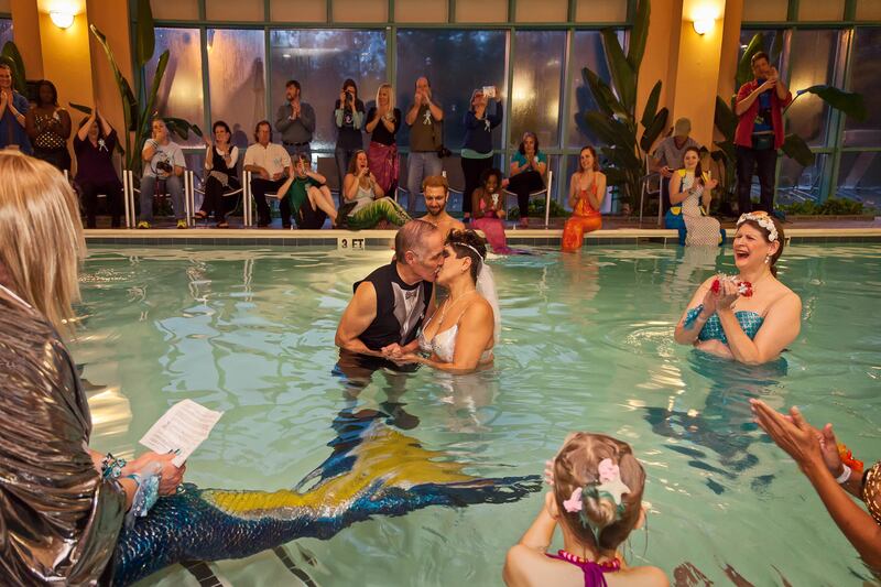 galleries/2016/07/29/forget-dnc-2016-it-s-time-for-bronycon/160726-convention-09_torvnk