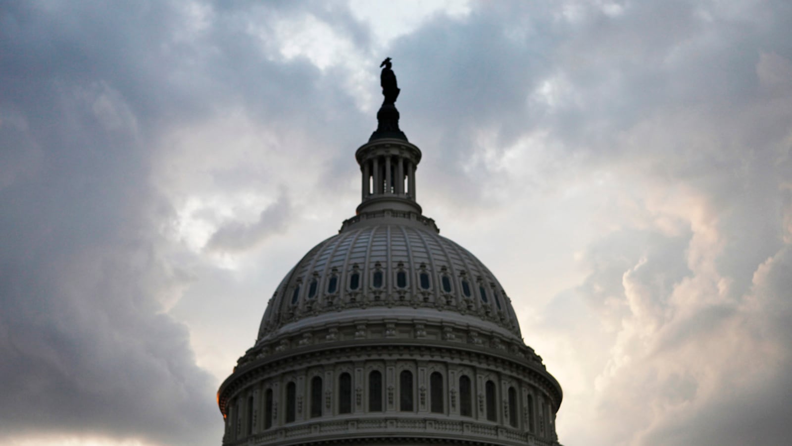 cheats/2011/08/02/senate-takes-on-debt-bill-tuesday/house-debt-vote-cs_tctznj