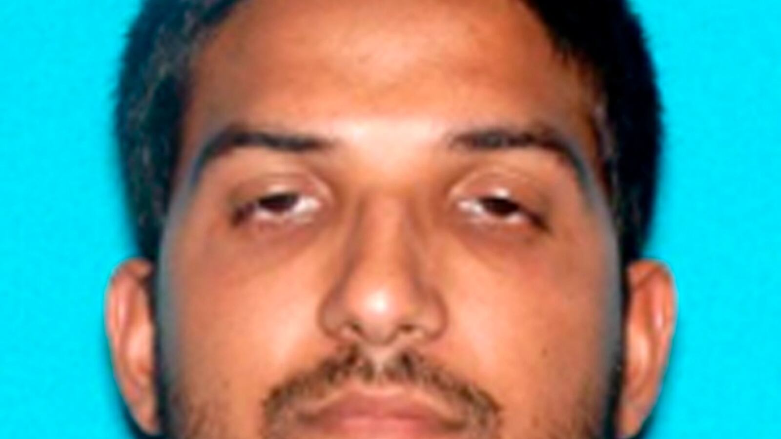 cheats/2016/02/02/muslim-american-extremism-peaked-in-2015/160202-syed-farook-cheat_pr0xoq