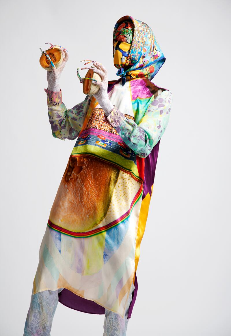 galleries/2013/02/20/monsters-of-fashion-exhibition-in-paris-photos/manon-kundig-monsters-of-fashion8_yt3zw0