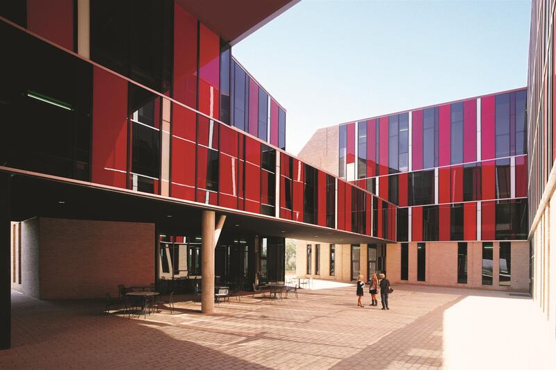 galleries/2016/01/13/alejandro-aravena-s-architecture-crusade/160113-aravena-architecture-06_ktklup