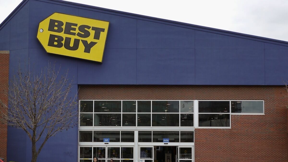 cheats/2012/08/06/best-buy-owner-offers-buyout/best-buy-cheat_zlhwsl