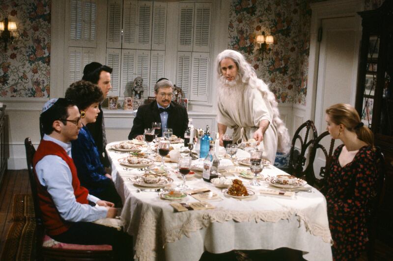 articles/2013/03/27/passover-s-lesson-about-substance-over-personalities/seinfeld-celeb-seder_fotybz