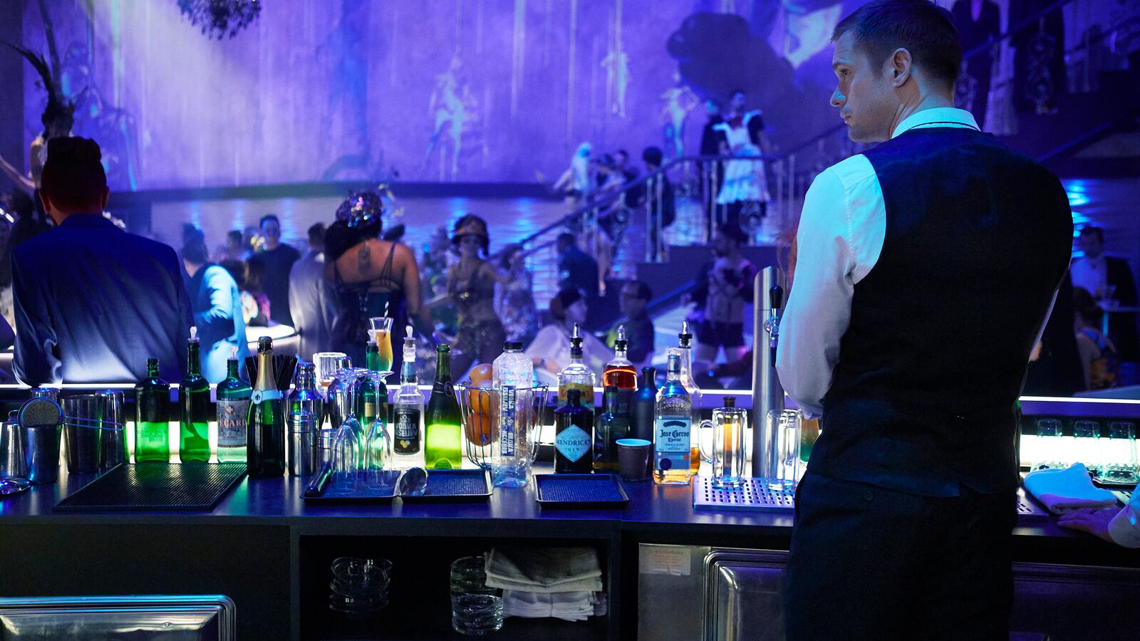 180222-han-mute-tease2_1_aytyg7