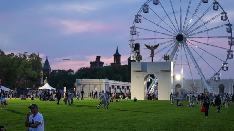 Visitors at the Great American State Fair on the National Mall in Washington, D.C., U.S., June 25, 2026. REUTERS/Nathan Howard