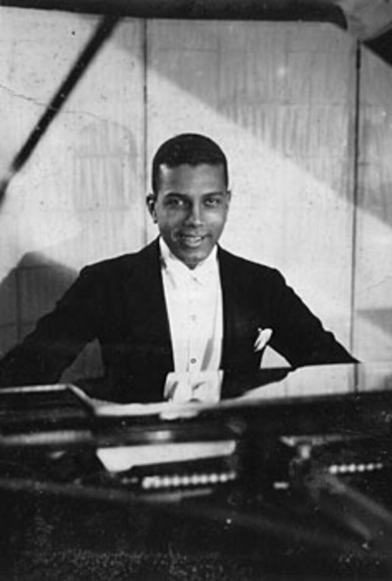 galleries/2009/01/23/bright-young-people/bright-young-people---1_zpaaqy