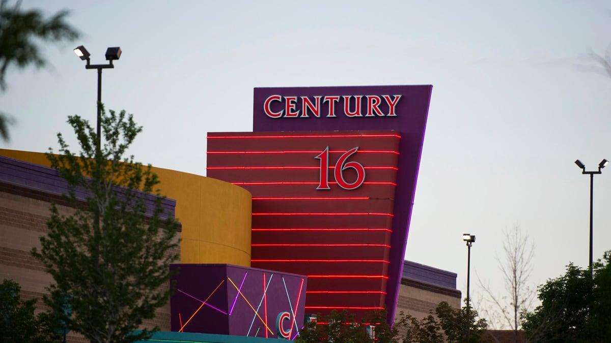 cheats/2013/01/17/aurora-theater-reopens/aurora-cinema-lawsuit-cheat_cbckxb