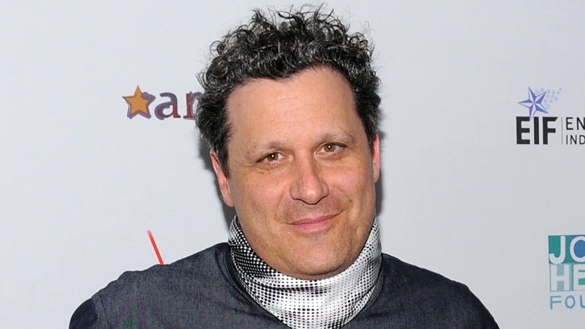 cheats/2012/01/07/isaac-mizrahi-gets-married/isaac-mizrahi-married-cheat_co3rws