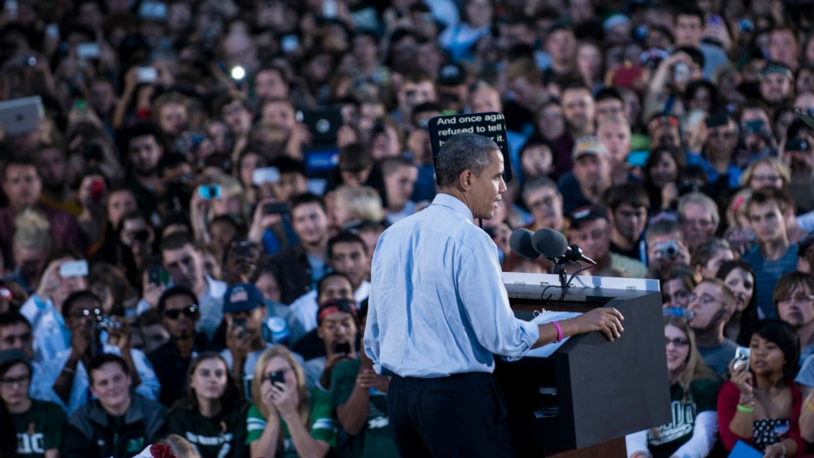 cheats/2012/10/17/obama-downsizes-election-night-venue/obama-election-venue-cs_hgdor8