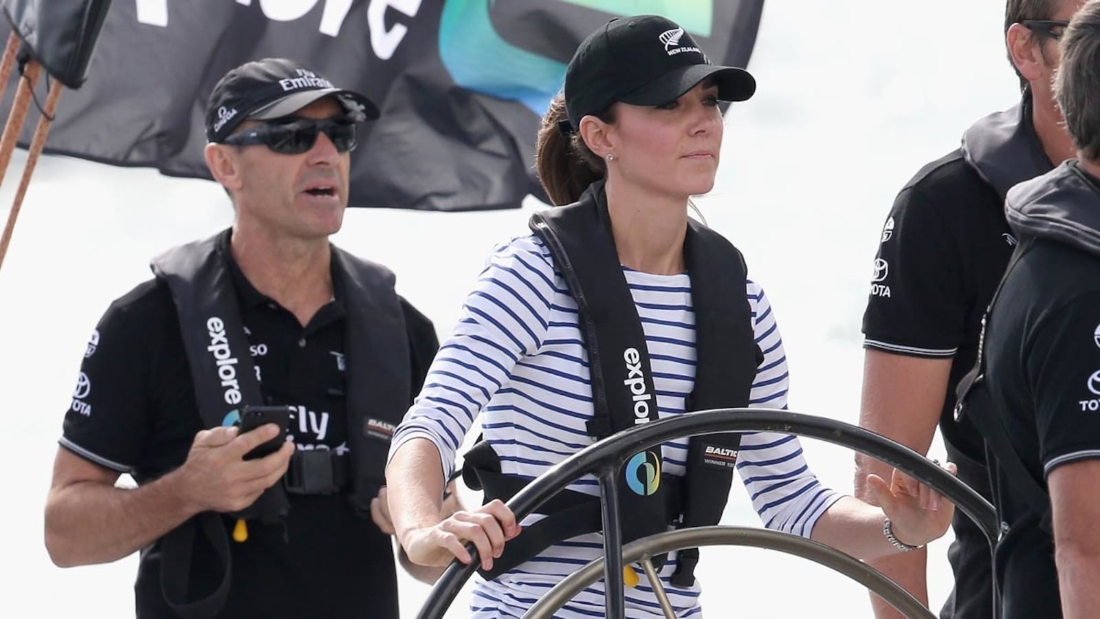 articles/2014/04/11/kate-rules-the-waves/kate-sail1_beerbf