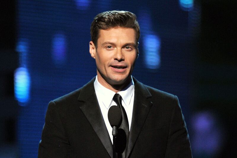 galleries/2012/07/18/breaking-bad-homeland-game-of-thrones-more-2012-emmy-nominees-photos/ryan-seacrest-new-role-cheat_wqyjqv