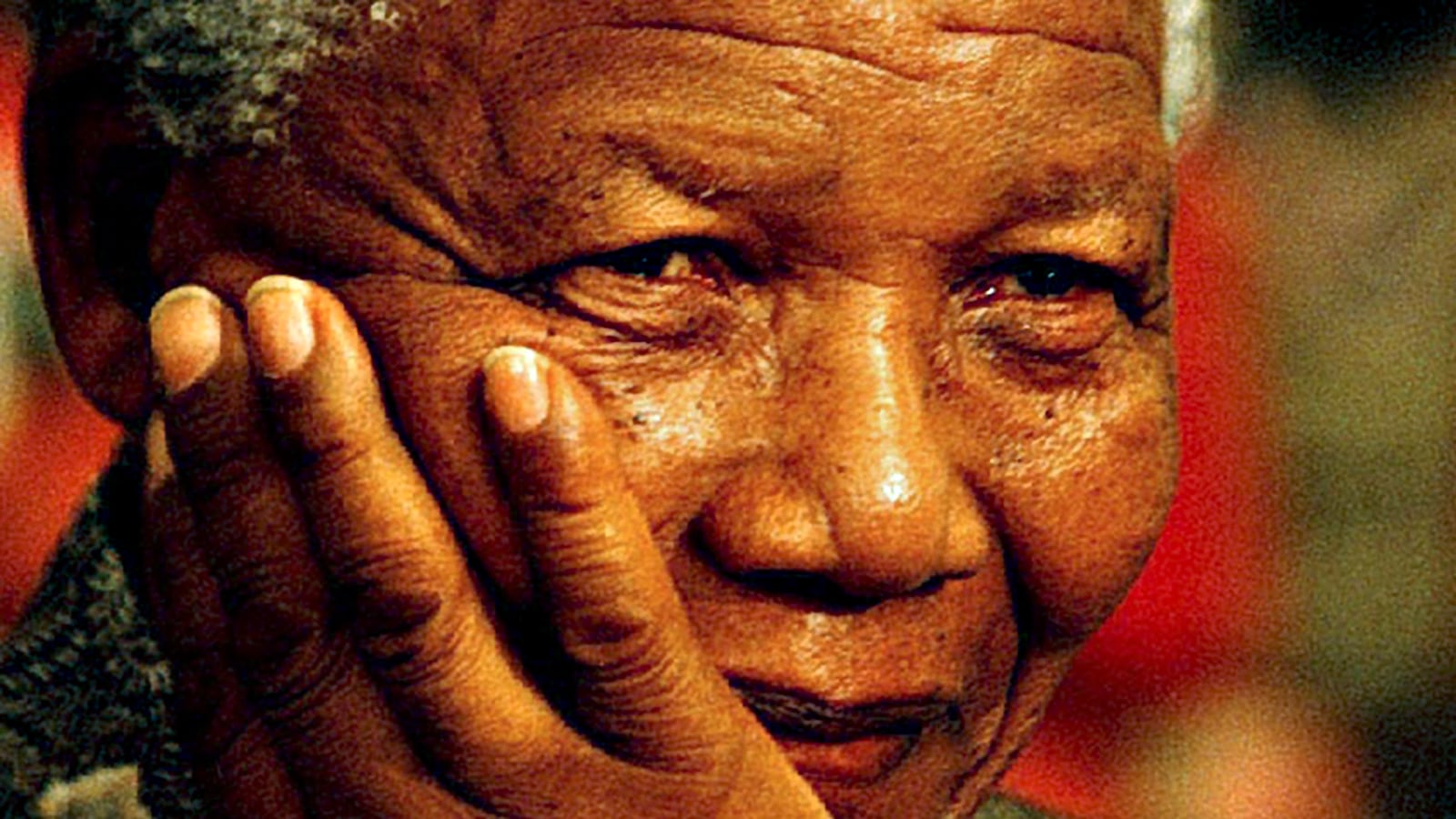 galleries/2013/12/05/nelson-mandela-s-life-in-photo/131205-mandela-19_kiqgqj
