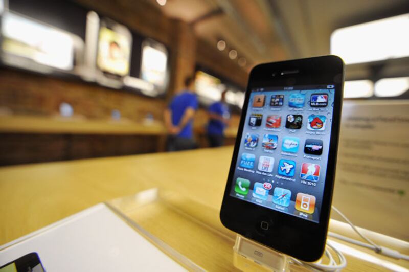 galleries/2010/08/31/apple-rumors/apple-rumors---ios-41-update_epauij